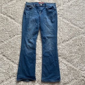 lucky brand bootcut/flare jeans
